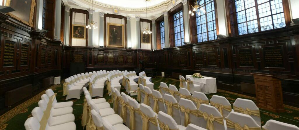Plan your dream wedding at the Merchants House of Glasgow! 